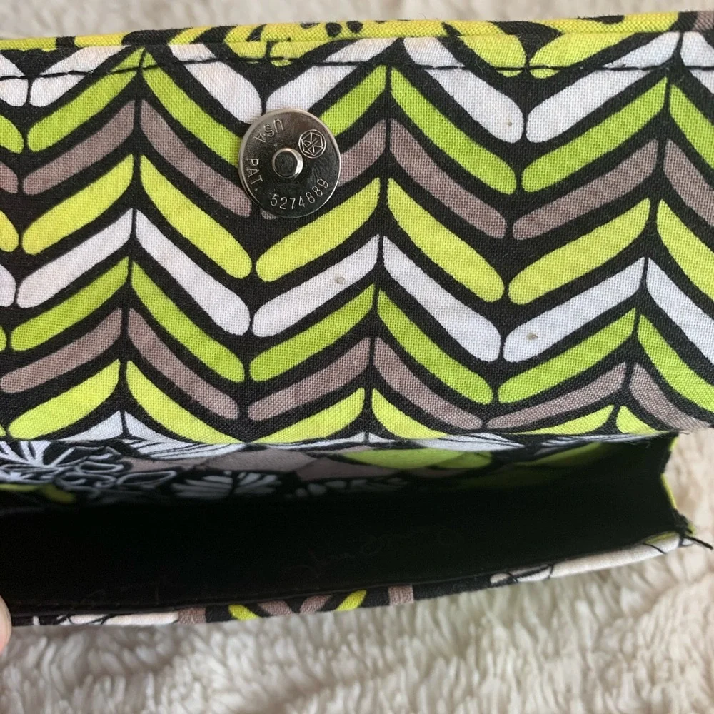 Vera Bradley Wristlet-Like New